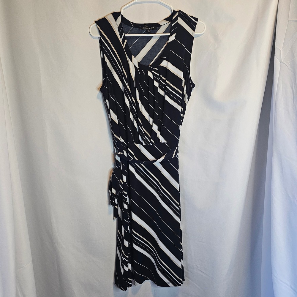 Jones New York Collection Black White Stripedβ Sleeveless Midi Dress - L